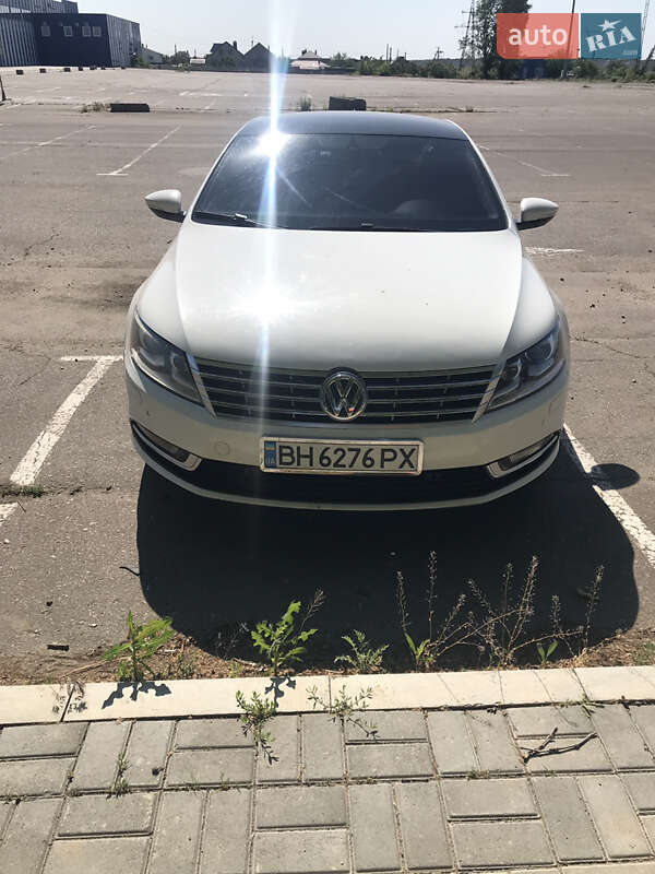 Купе Volkswagen CC / Passat CC 2012 в Николаеве