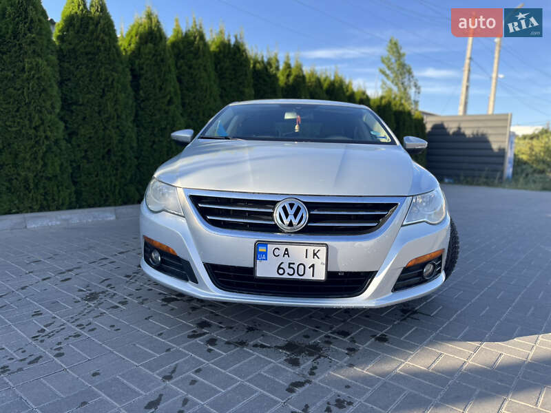 Купе Volkswagen CC / Passat CC 2010 в Черкасах
