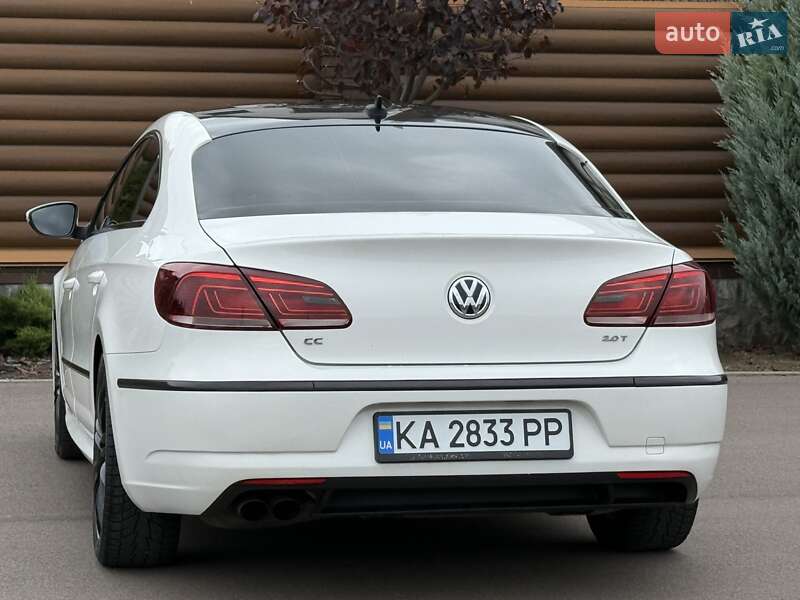 Купе Volkswagen CC / Passat CC 2013 в Киеве