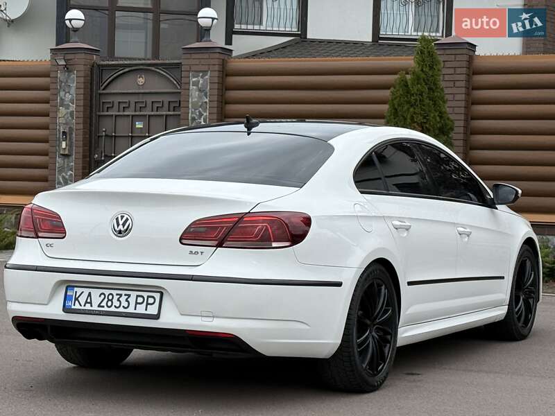 Купе Volkswagen CC / Passat CC 2013 в Киеве