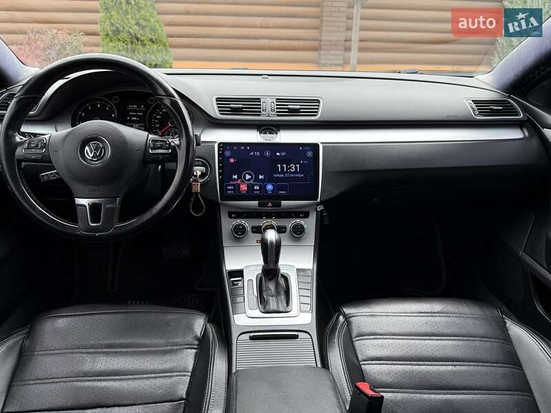 Купе Volkswagen CC / Passat CC 2013 в Киеве