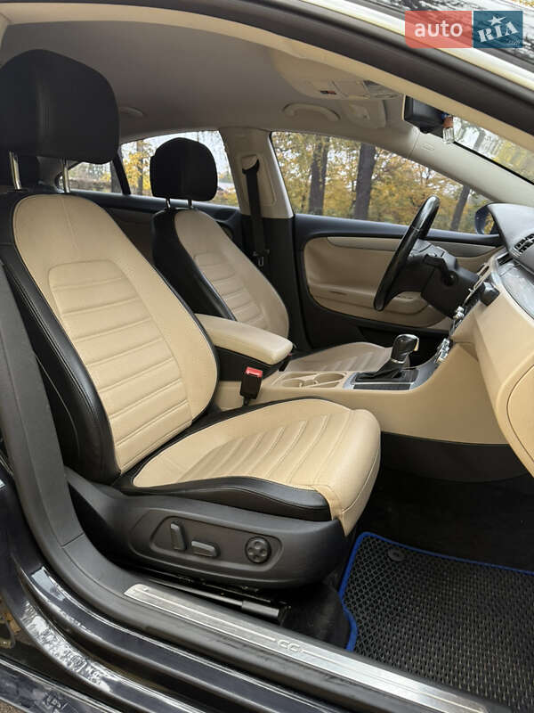 Купе Volkswagen CC / Passat CC 2014 в Білій Церкві