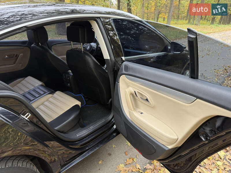 Купе Volkswagen CC / Passat CC 2014 в Білій Церкві