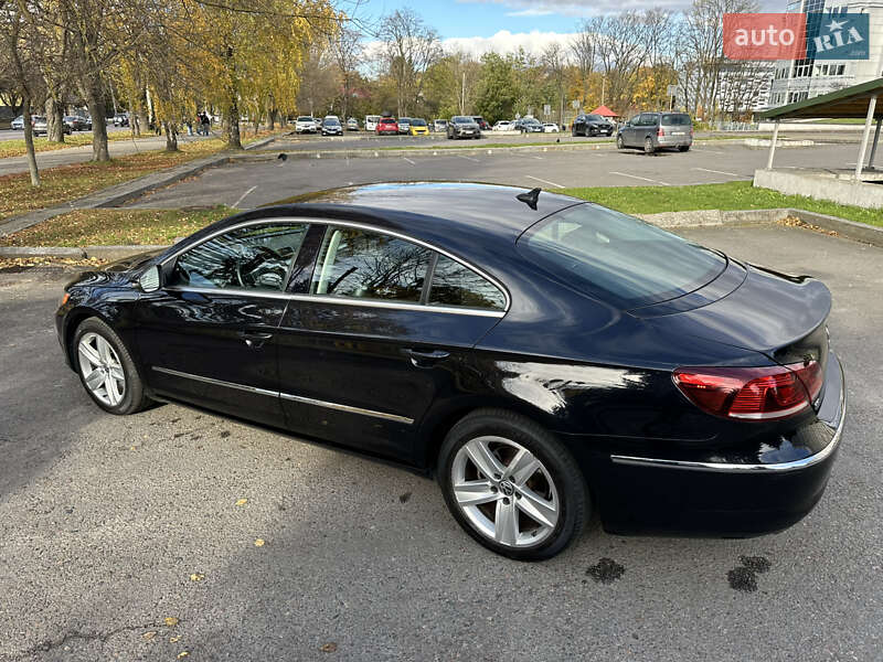 Купе Volkswagen CC / Passat CC 2013 в Львові