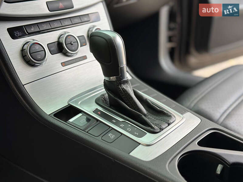 Купе Volkswagen CC / Passat CC 2013 в Днепре фото 14 Купе Volkswagen CC / Passat CC 2013 в Днепре