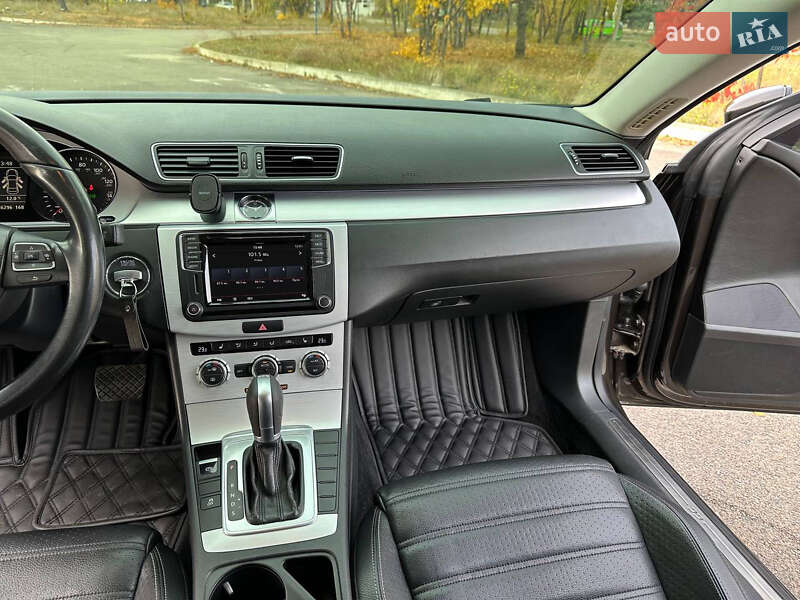 Купе Volkswagen CC / Passat CC 2013 в Днепре фото 17 Купе Volkswagen CC / Passat CC 2013 в Днепре