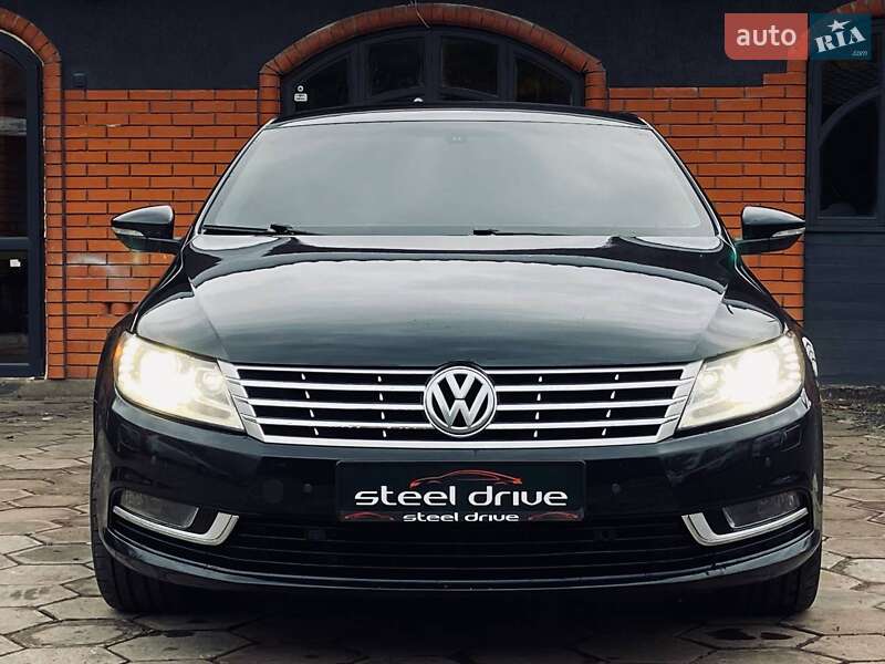 Купе Volkswagen CC / Passat CC 2012 в Миколаєві
