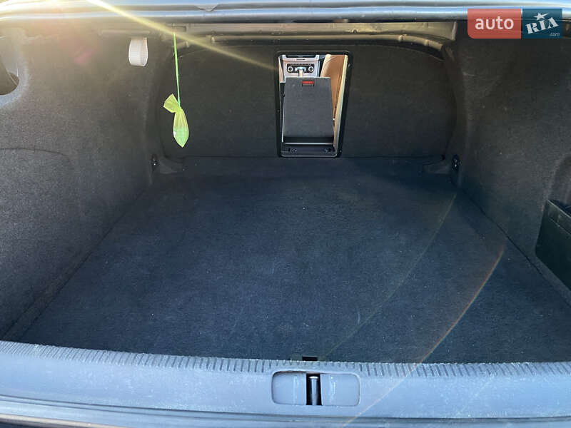 Купе Volkswagen CC / Passat CC 2008 в Дрогобичі фото 19 Купе Volkswagen CC / Passat CC 2008 в Дрогобичі