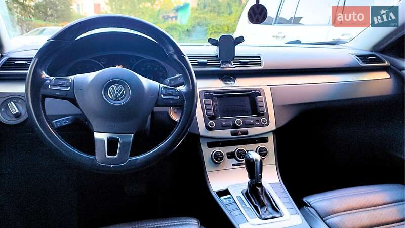 Купе Volkswagen CC / Passat CC 2014 в Харкові фото 15 Купе Volkswagen CC / Passat CC 2014 в Харкові
