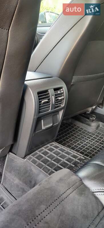 Купе Volkswagen CC / Passat CC 2012 в Каменском