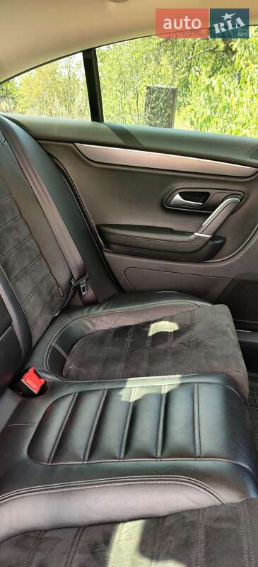 Купе Volkswagen CC / Passat CC 2012 в Каменском