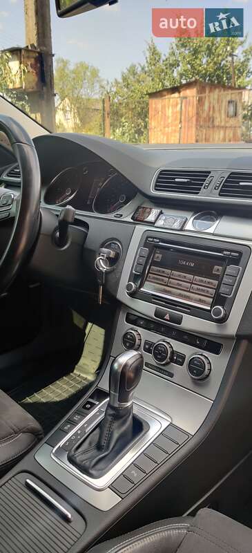 Купе Volkswagen CC / Passat CC 2012 в Каменском