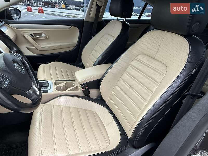 Купе Volkswagen CC / Passat CC 2013 в Дніпрі