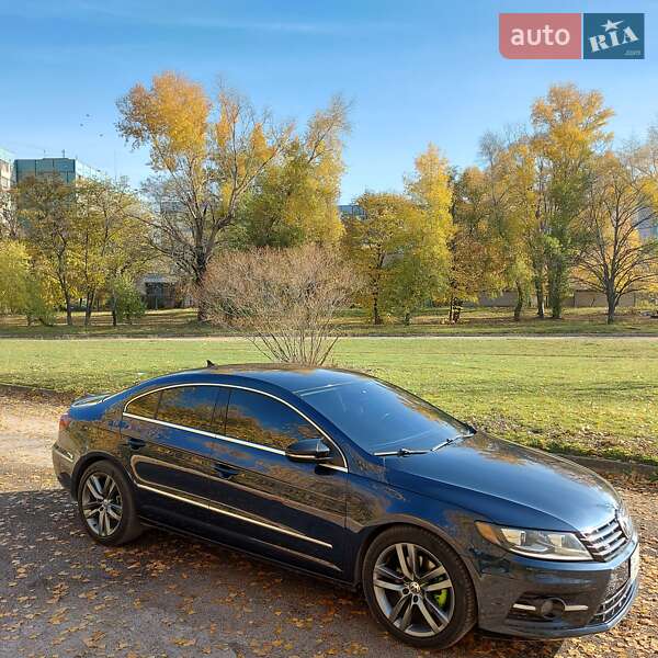 Купе Volkswagen CC / Passat CC 2012 в Дніпрі