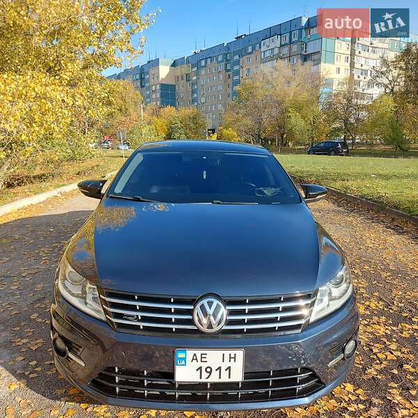 Купе Volkswagen CC / Passat CC 2012 в Дніпрі