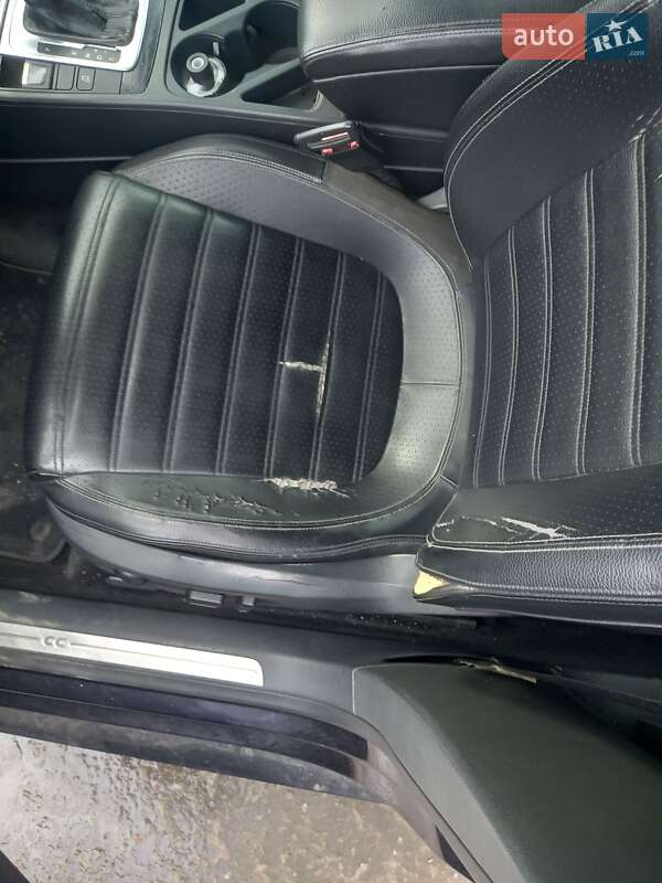 Купе Volkswagen CC / Passat CC 2012 в Запоріжжі