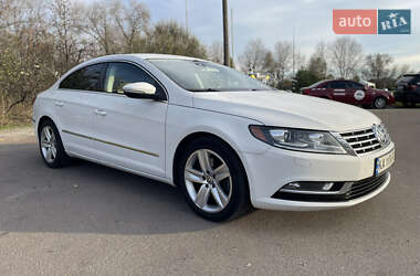 Купе Volkswagen CC / Passat CC 2014 в Киеве