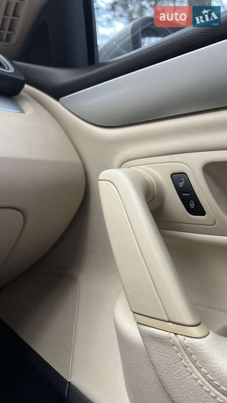 Купе Volkswagen CC / Passat CC 2011 в Сумах фото 21 Купе Volkswagen CC / Passat CC 2011 в Сумах