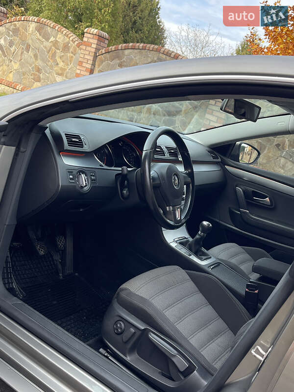 Купе Volkswagen CC / Passat CC 2008 в Хмельницькому фото 13 Купе Volkswagen CC / Passat CC 2008 в Хмельницькому