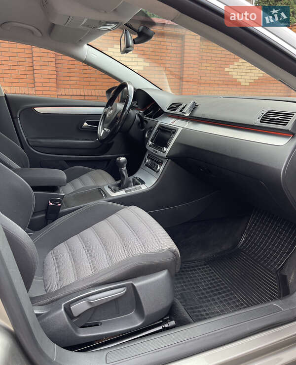 Купе Volkswagen CC / Passat CC 2008 в Хмельницькому фото 21 Купе Volkswagen CC / Passat CC 2008 в Хмельницькому