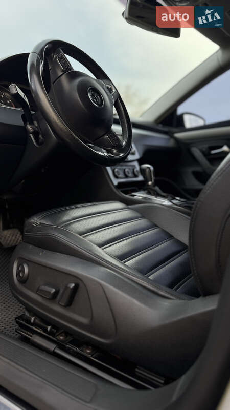 Купе Volkswagen CC / Passat CC 2011 в Киеве фото 16 Купе Volkswagen CC / Passat CC 2011 в Киеве