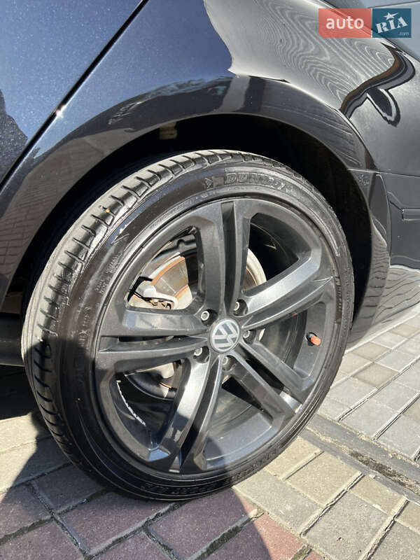 Купе Volkswagen CC / Passat CC 2015 в Львове