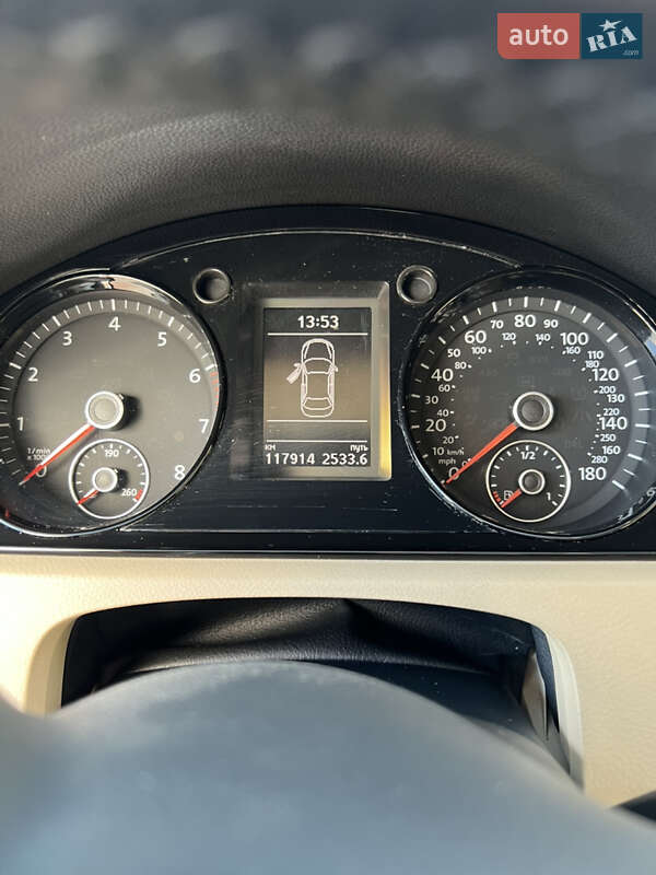 Купе Volkswagen CC / Passat CC 2015 в Львове