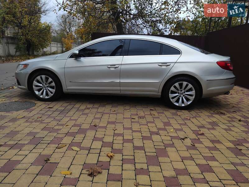 Купе Volkswagen CC / Passat CC 2009 в Одессе