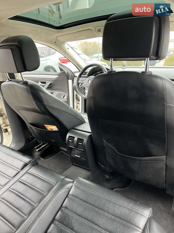 Купе Volkswagen CC / Passat CC 2012 в Львові