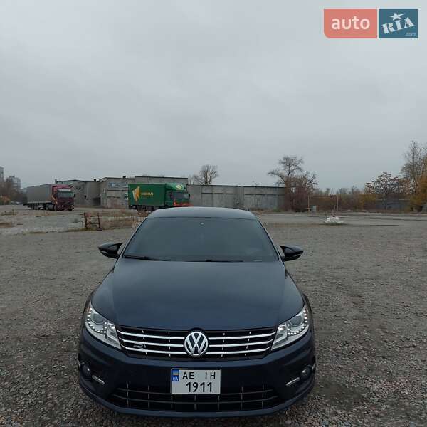 Купе Volkswagen CC / Passat CC 2012 в Дніпрі