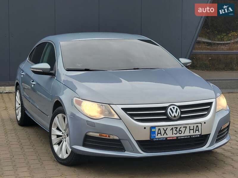 Купе Volkswagen CC / Passat CC 2011 в Дублянах