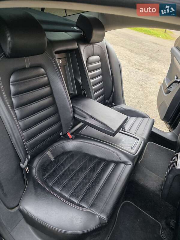 Купе Volkswagen CC / Passat CC 2011 в Львові фото 16 Купе Volkswagen CC / Passat CC 2011 в Львові