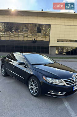 Купе Volkswagen CC / Passat CC 2016 в Запоріжжі