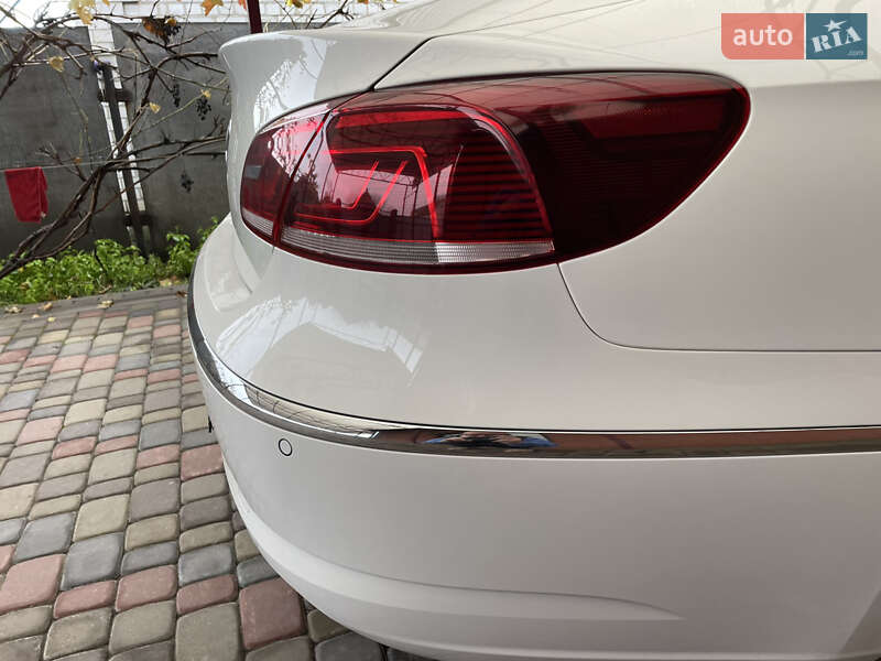 Купе Volkswagen CC / Passat CC 2012 в Дніпрі фото 14 Купе Volkswagen CC / Passat CC 2012 в Дніпрі