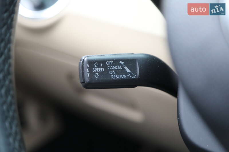 Купе Volkswagen CC / Passat CC 2012 в Харкові фото 19 Купе Volkswagen CC / Passat CC 2012 в Харкові