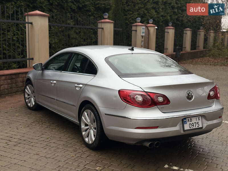Купе Volkswagen CC / Passat CC 2009 в Василькові