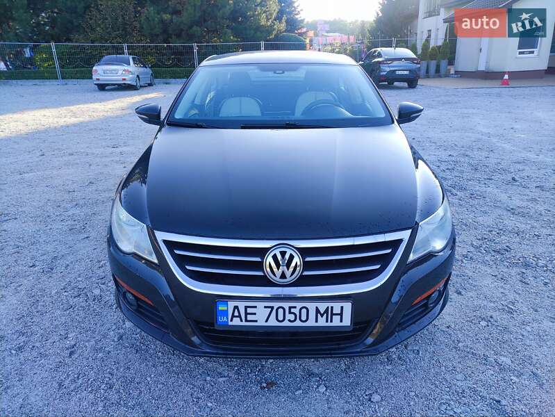 Купе Volkswagen CC / Passat CC 2009 в Дніпрі