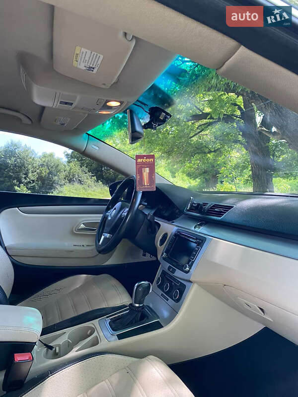 Купе Volkswagen CC / Passat CC 2011 в Винниках фото 9 Купе Volkswagen CC / Passat CC 2011 в Винниках