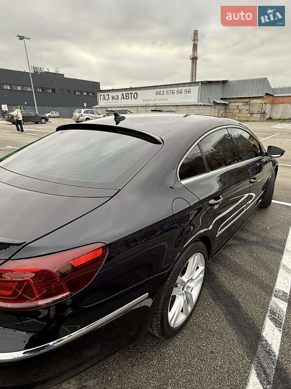 Купе Volkswagen CC / Passat CC 2012 в Киеве