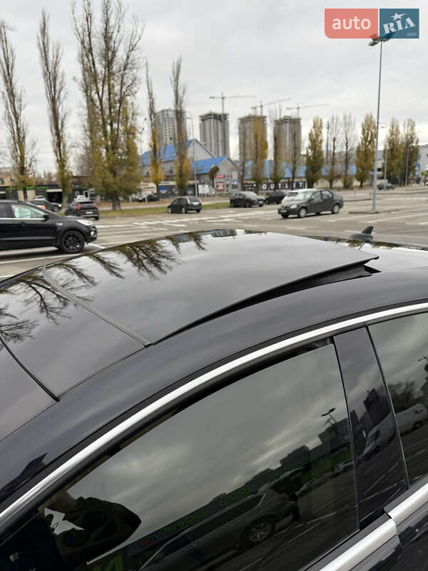 Купе Volkswagen CC / Passat CC 2012 в Киеве