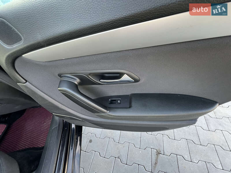 Купе Volkswagen CC / Passat CC 2010 в Снятине фото 16 Купе Volkswagen CC / Passat CC 2010 в Снятине