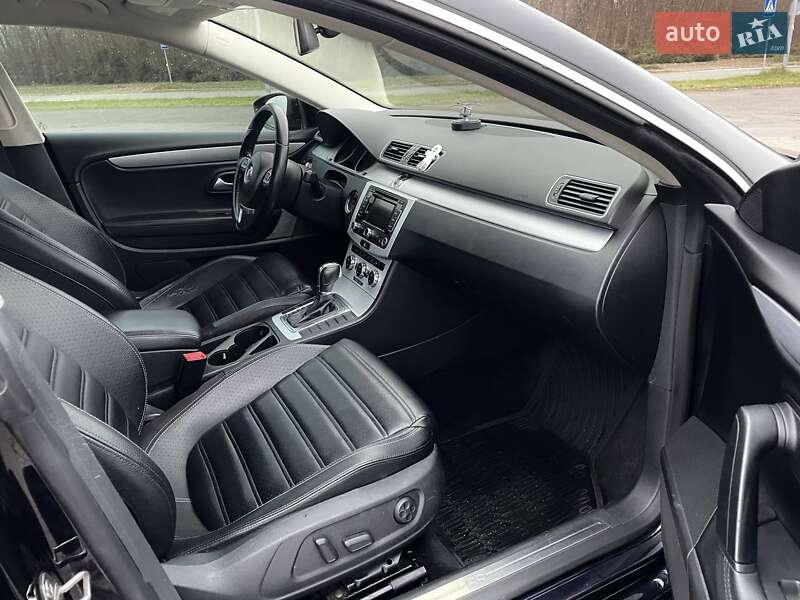 Купе Volkswagen CC / Passat CC 2012 в Львові фото 7 Купе Volkswagen CC / Passat CC 2012 в Львові