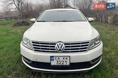 Купе Volkswagen CC / Passat CC 2015 в Умані