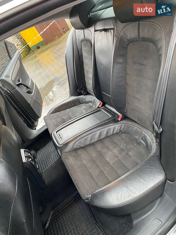 Купе Volkswagen CC / Passat CC 2009 в Києві фото 9 Купе Volkswagen CC / Passat CC 2009 в Києві