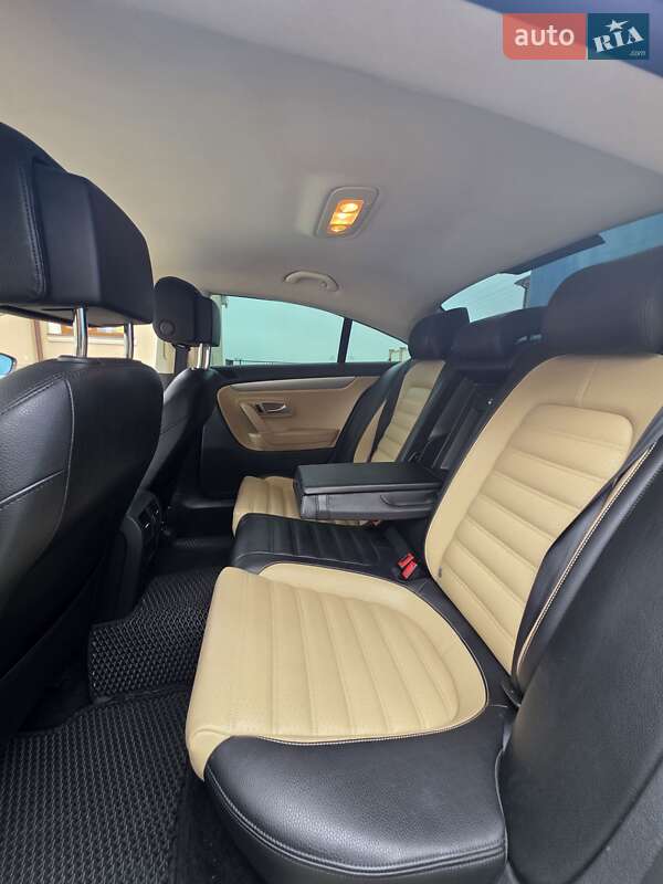 Купе Volkswagen CC / Passat CC 2012 в Одессе