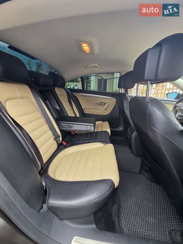 Купе Volkswagen CC / Passat CC 2012 в Одессе