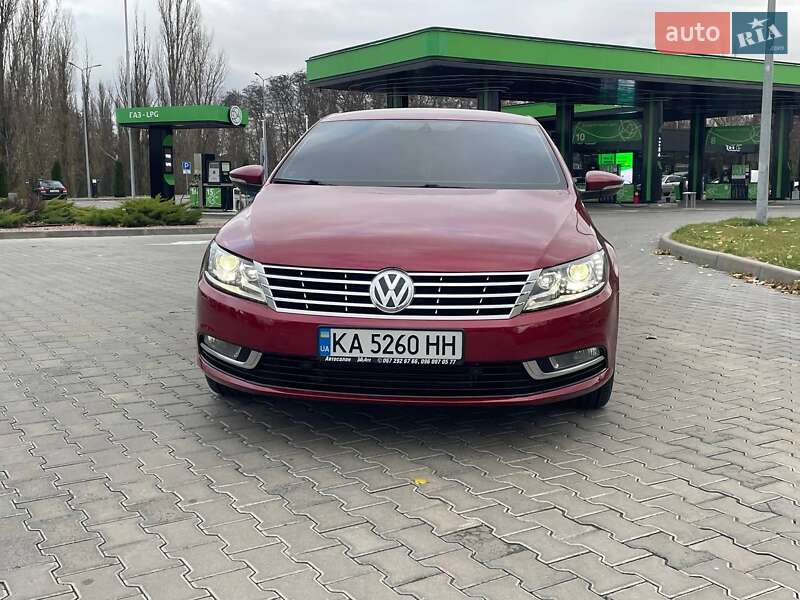 Купе Volkswagen CC / Passat CC 2013 в Кременчуці