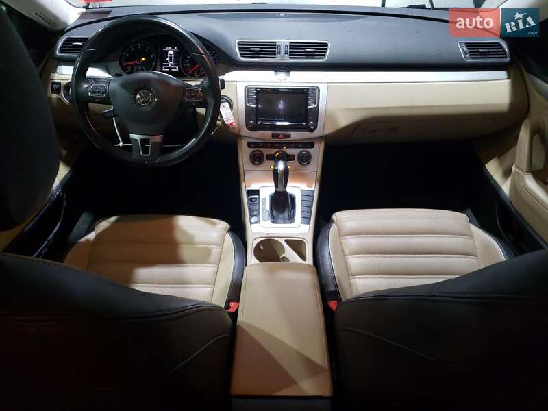 Купе Volkswagen CC / Passat CC 2016 в Хмельницком