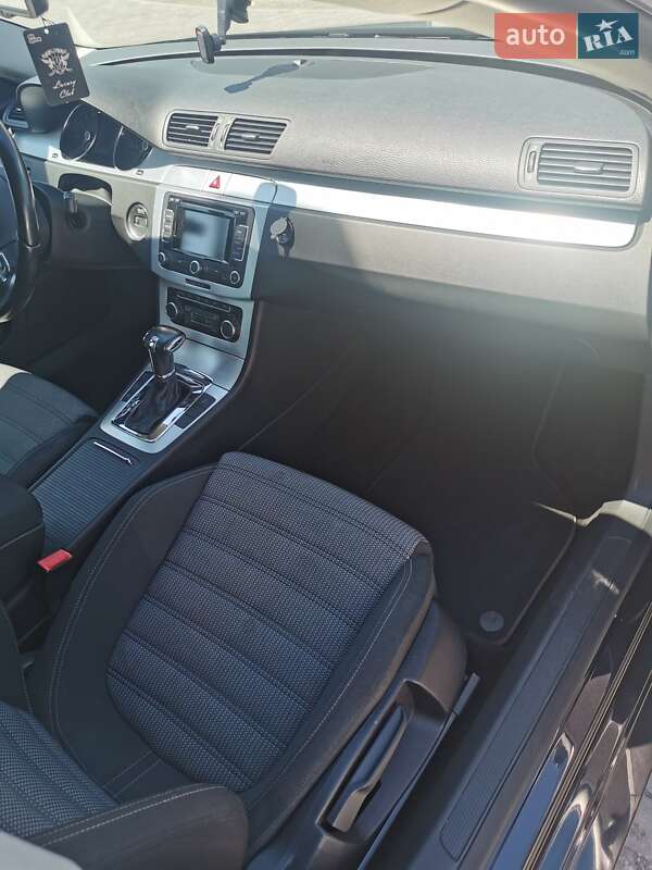 Купе Volkswagen CC / Passat CC 2010 в Днепре