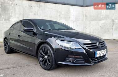 Купе Volkswagen CC / Passat CC 2009 в Киеве